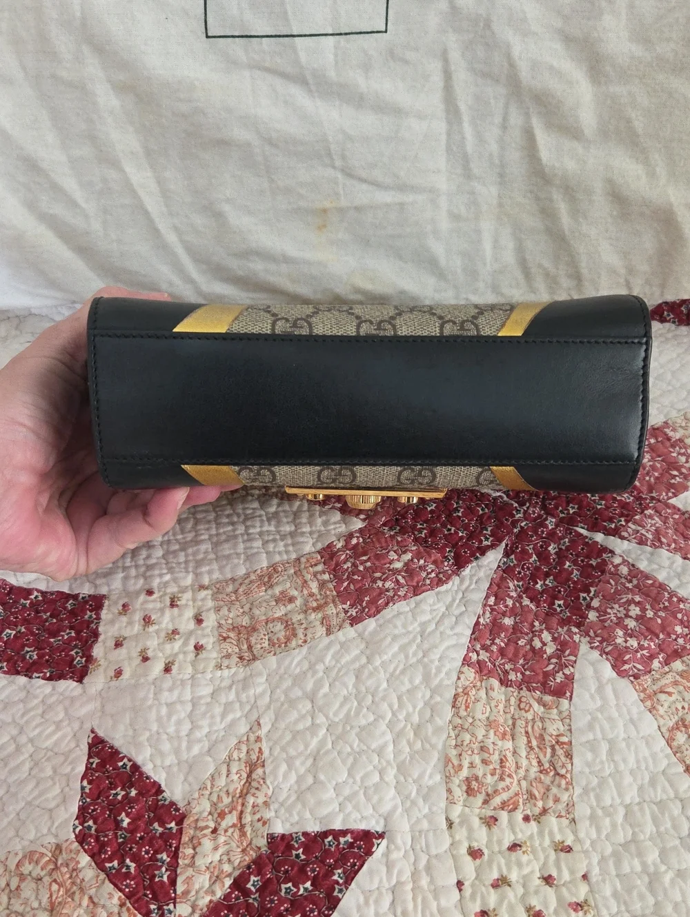 Gucci GG Supreme Shoulder Bag in Brown, Black & Gold